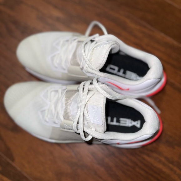 🔥NIKE|Custom Womens Brand New Gum Drop White and Pink NWT Metcon 10s - Picture 12 of 12